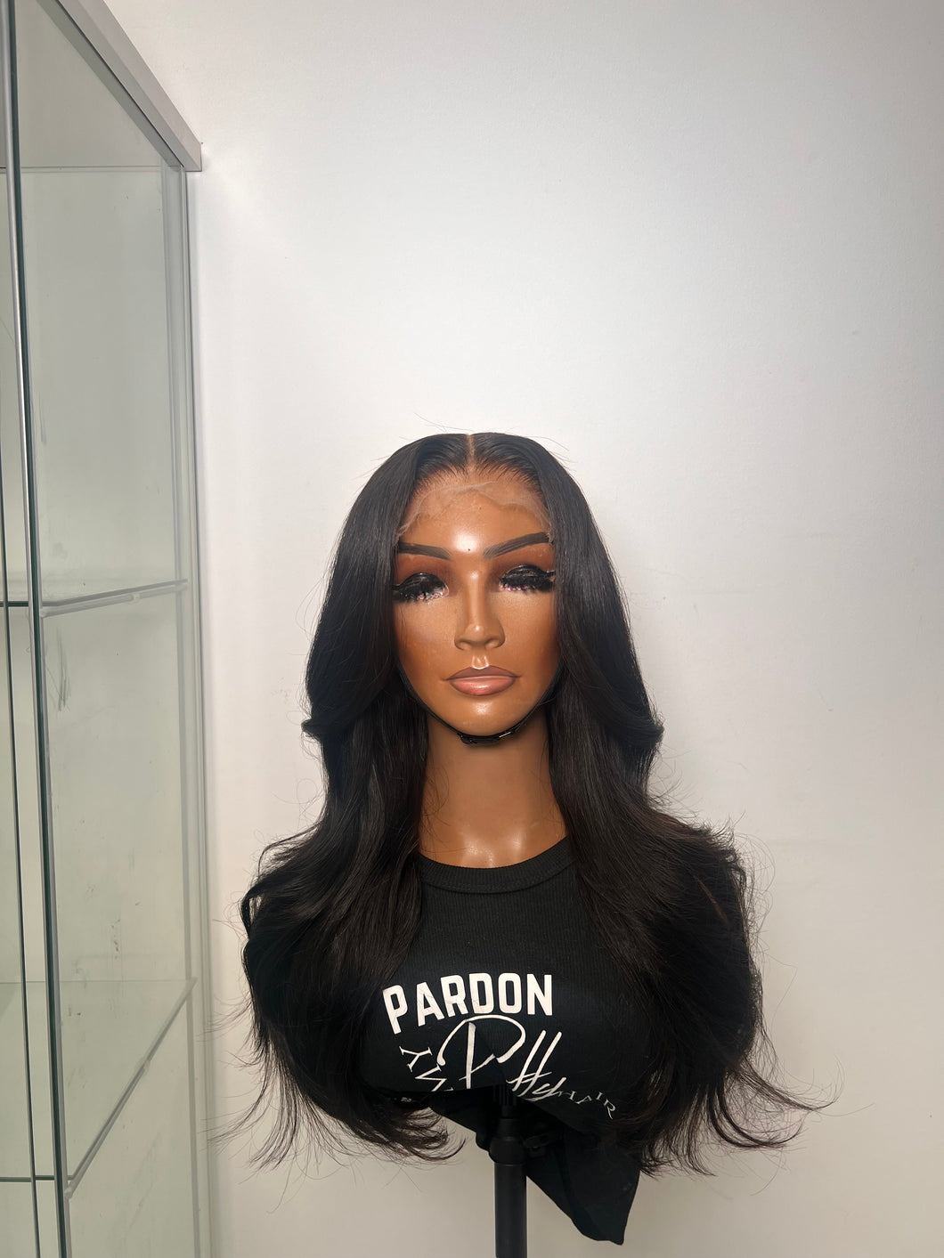 Small cap glueless unit