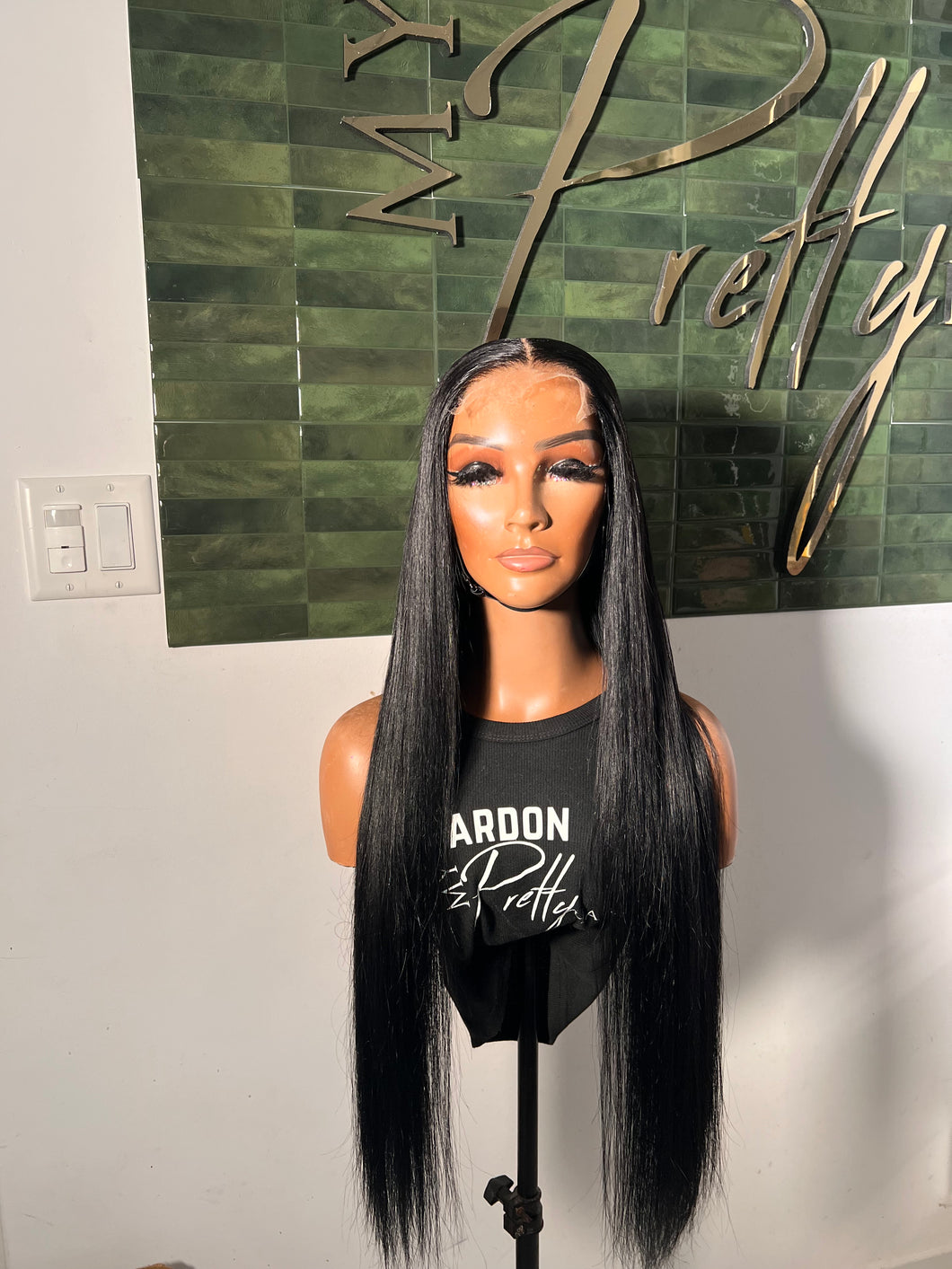 Jet black straight 26”